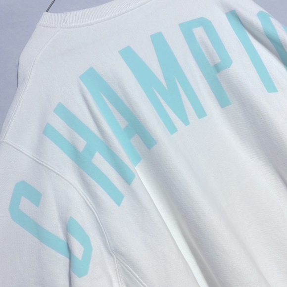 Other - Champion crew neck